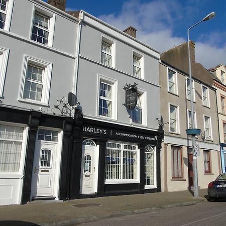 Harleys Guest House Cobh Exterior photo