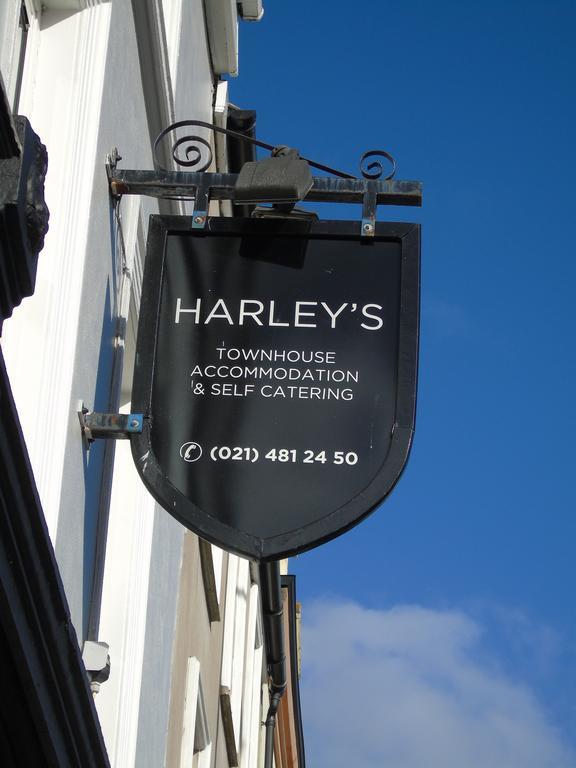 Harleys Guest House Cobh Exterior photo