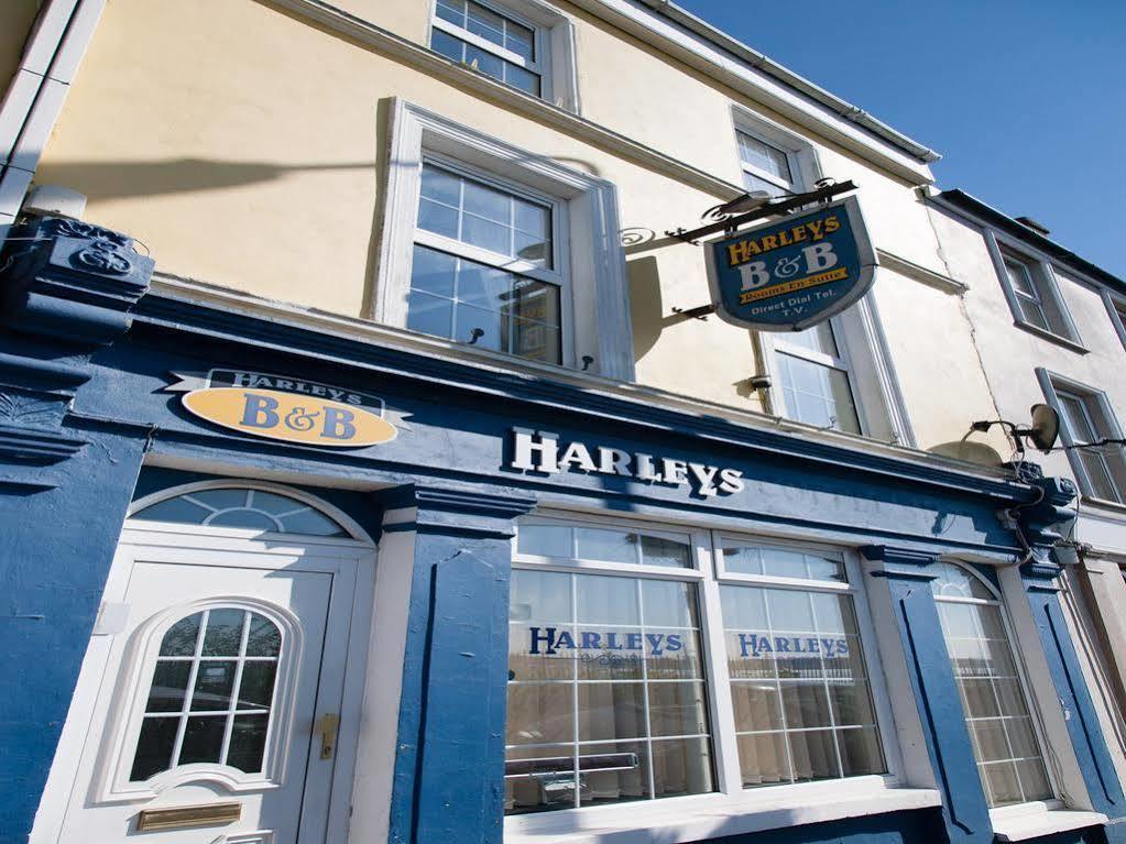 Harleys Guest House Cobh Exterior photo